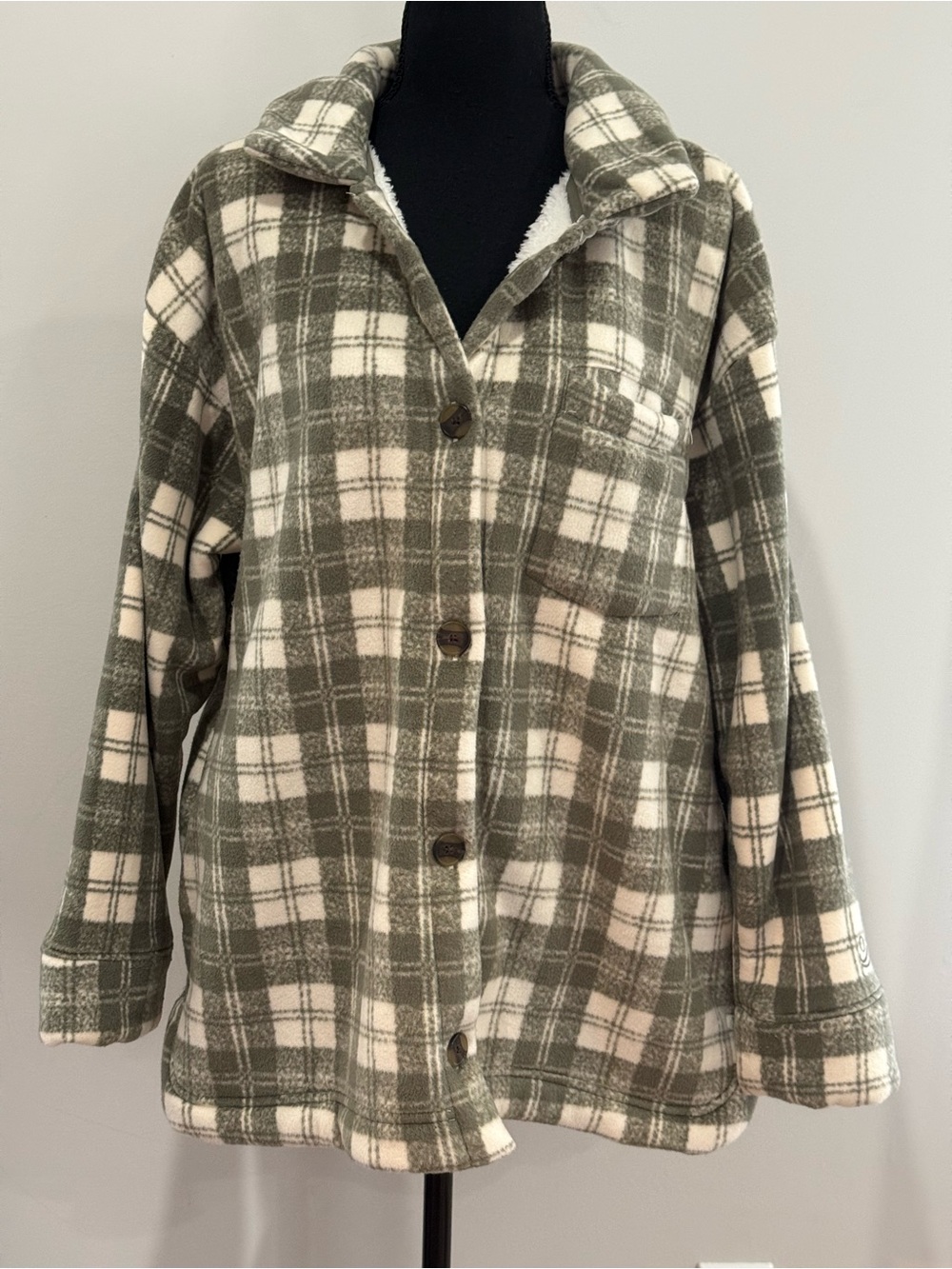 Cuddl Duds L Plaid Sherpa-Lined Button Front Jacket - Green/White 299